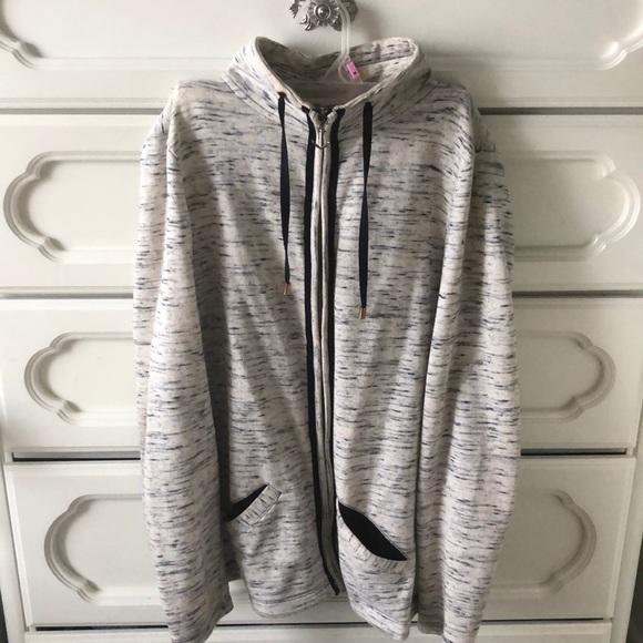 zip up jacket - Picture 1 of 4